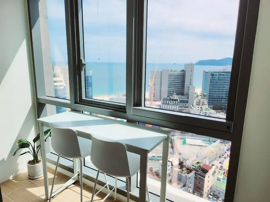 Ferienwohnung Wave Haeundae Busan Apartment